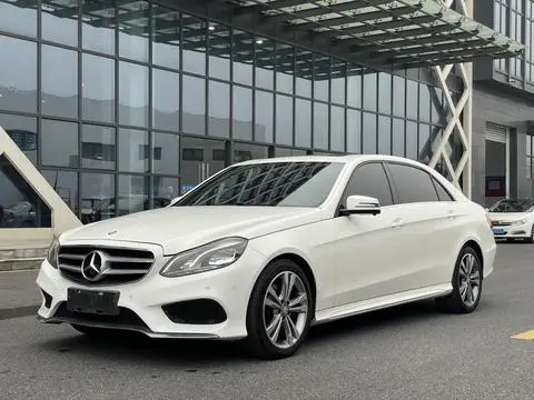 Mercedes-Benz E-Class 2015