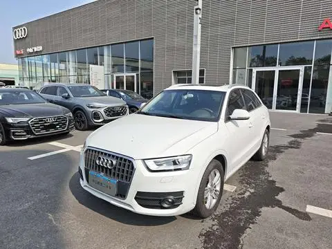 Audi Q3 2015