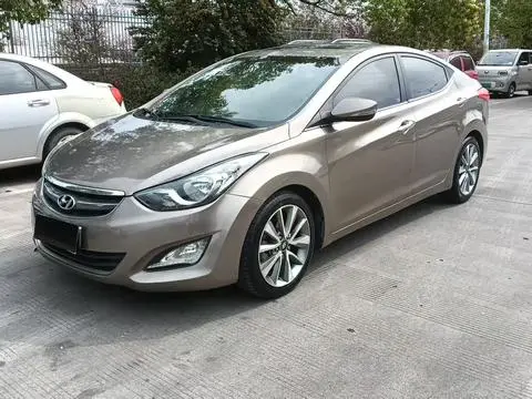 Hyundai Elantra Langdong 2015