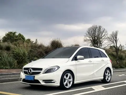 Mercedes-Benz B-Class 2012