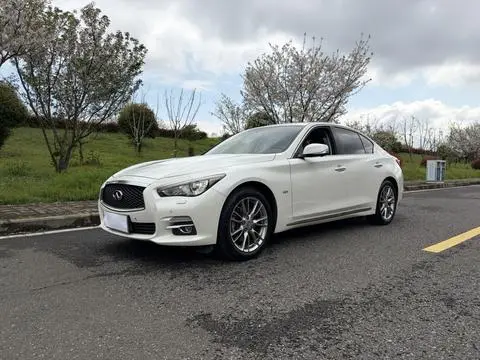 Infiniti Q50L 2016