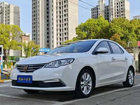 Roewe 360 2015