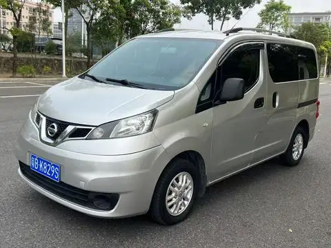 Nissan NV200 2014