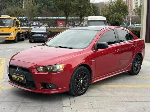 Mitsubishi 翼神 2011