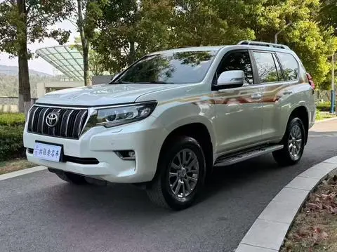 Toyota Prado 2018