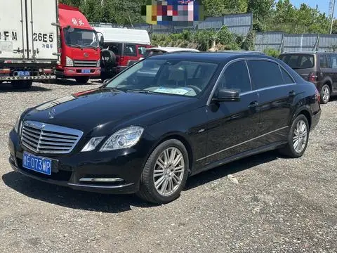 Mercedes-Benz E-Class 2011
