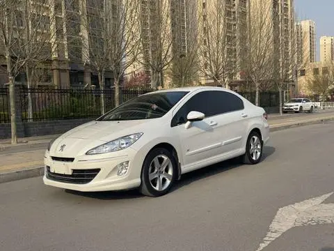 Peugeot 408 2013