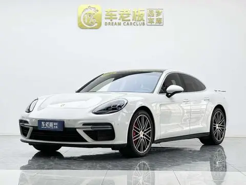 Porsche Panamera 2017 — фото 1