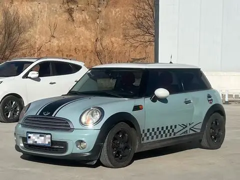 MINI COUNTRYMAN 2011