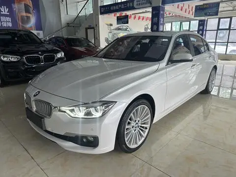 BMW 3 Series 2018 — фото 1