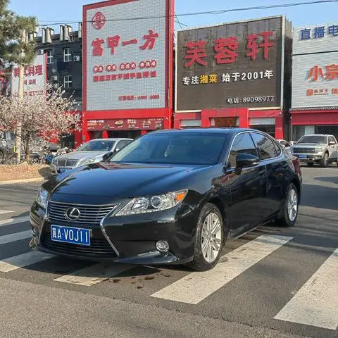 Lexus ES 2013
