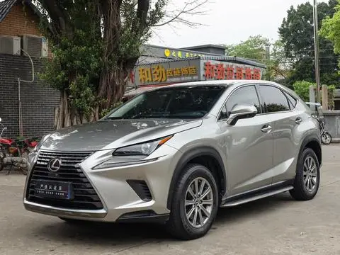 Lexus NX 2018