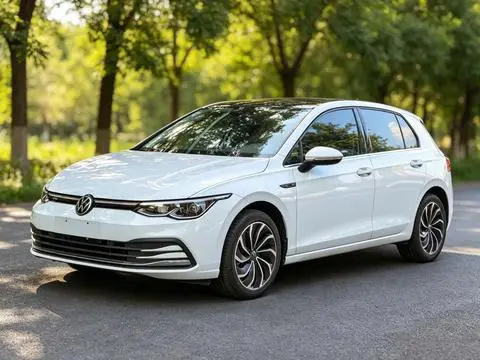 Volkswagen Golf 2023
