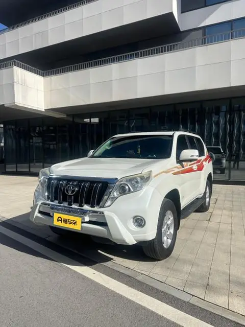 Toyota Prado 2016
