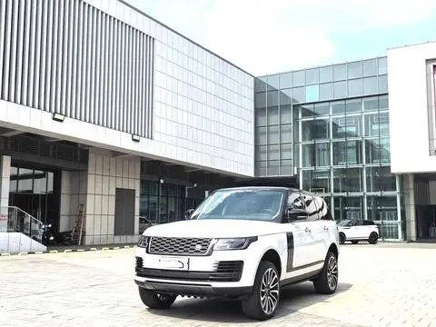 Land Rover 揽胜 2019 — фото 1