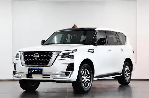 Nissan Patrol 2018 — фото 1