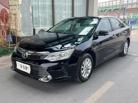 Toyota Camry 2015