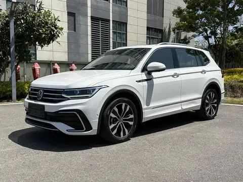 Volkswagen Tiguan L 2022