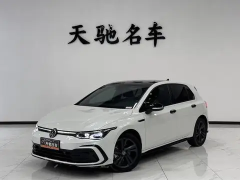 Volkswagen Golf 2023