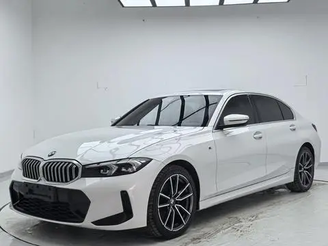 BMW 3 Series 2023 — фото 1