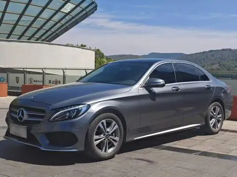 Mercedes-Benz C-Class 2018