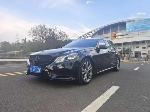 Mercedes-Benz E-Class 2015