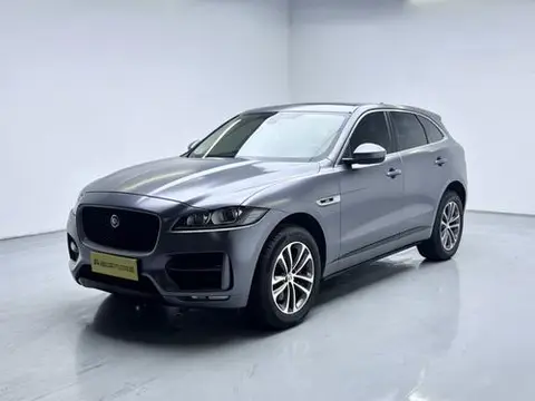 Jaguar F-PACE 2018