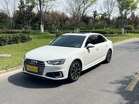Audi A4L 2019
