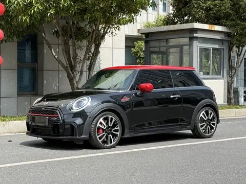 MINI JCW 2023