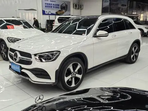 Mercedes-Benz GLC 2022 — фото 1