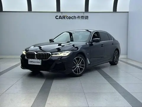 BMW 5 Series PHEV 2022