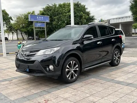 Toyota RAV4 2015