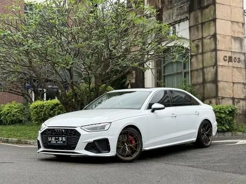 Audi A4L 2020