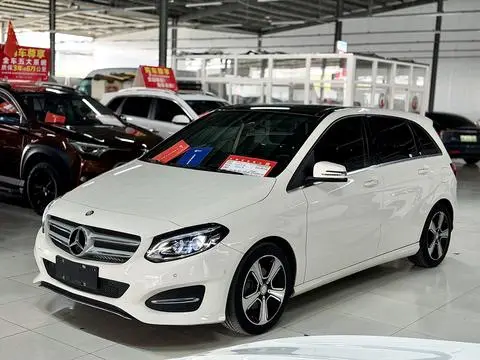 Mercedes-Benz B-Class 2016 — фото 1