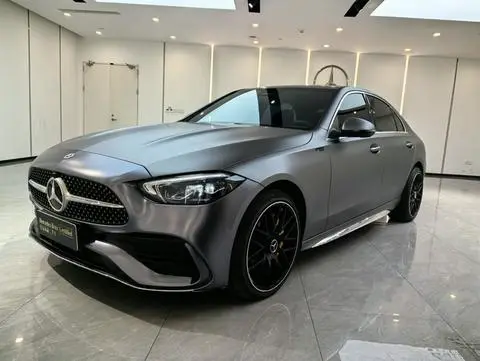 Mercedes-Benz C-Class 2024