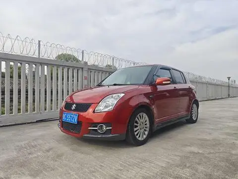Suzuki 雨燕 2011