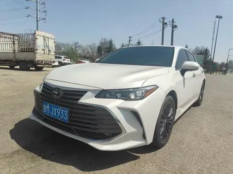 Toyota 亚洲龙 2022