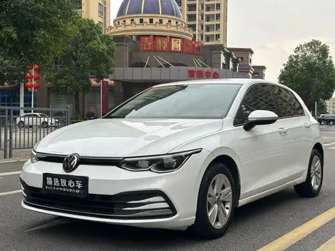 Volkswagen Golf 2023