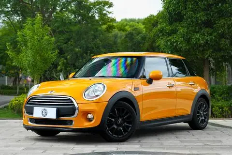 MINI MINI 2016