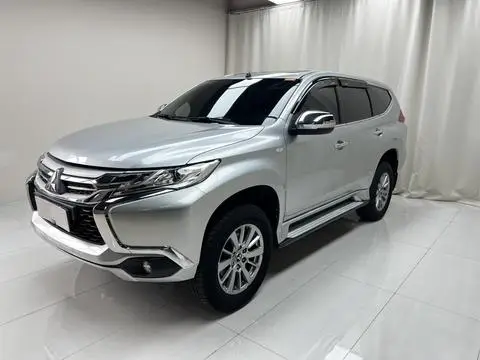 Mitsubishi 帕杰罗·劲畅 2019