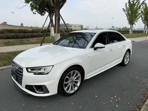 Audi A4L 2018