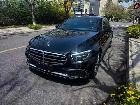 Mercedes-Benz E-Class 2023