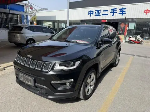 Jeep 指南者 2017