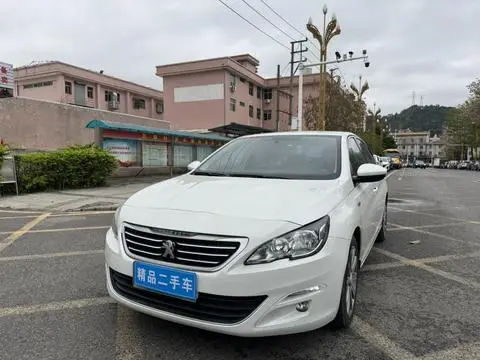 Peugeot 408 2016