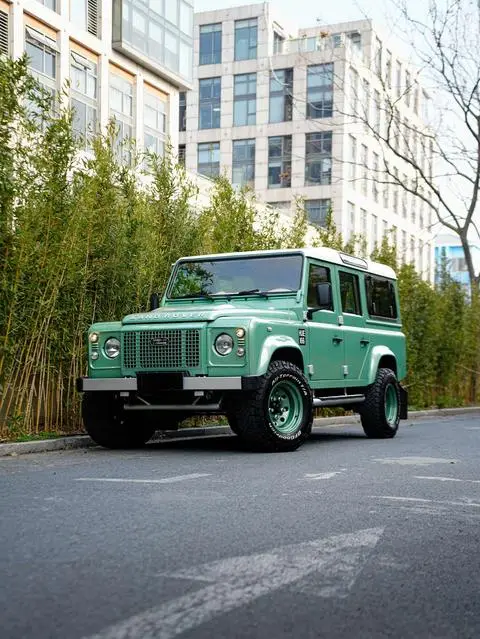 Land Rover 卫士 2013