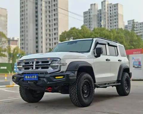TANK 300 2021