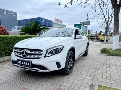 Mercedes-Benz GLA 2017