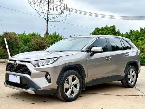 Toyota RAV4 2021
