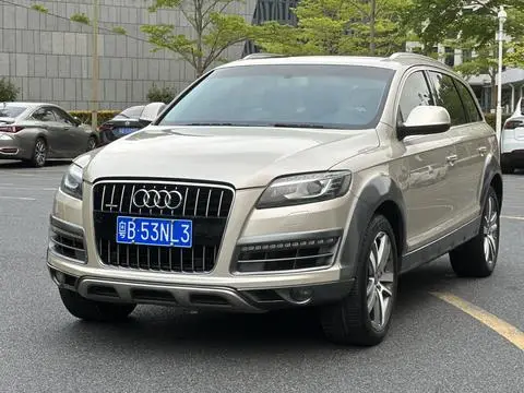 Audi Q7 2014 — фото 1