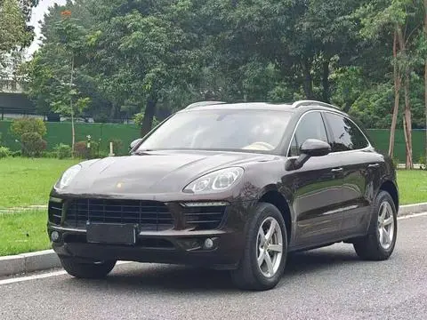 Porsche Macan 2014